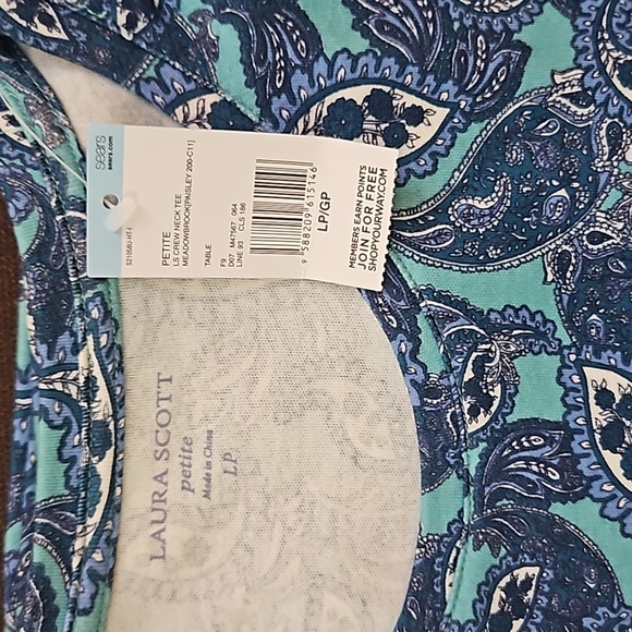 Vintage Paisley Women's long sleeve Tee - Picture 3 of 9